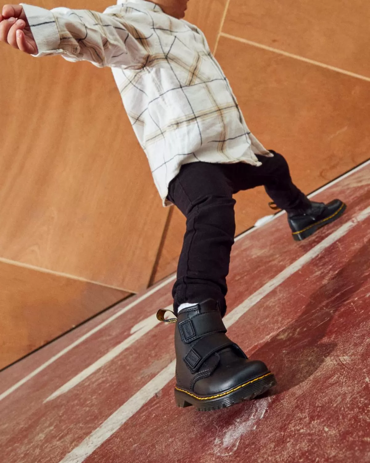 Cheap Boots 1460 En Cuir à Brides Velcro Pour Tout-petit Enfant Voir Toutes Les Chaussures Pour L'École | Essentiels Ecole Fille